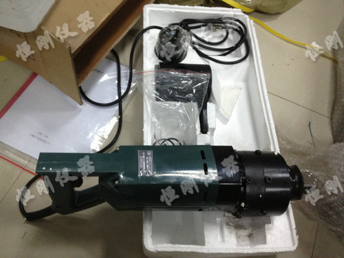 ����Ť������ͼƬ