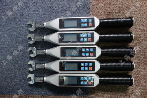 ����Ť������ͼƬ