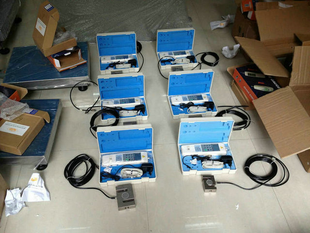 ����������