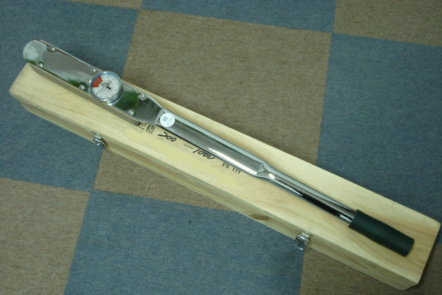  ����ʽŤ������