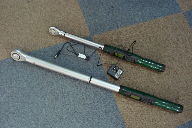 电子式扭力扳手