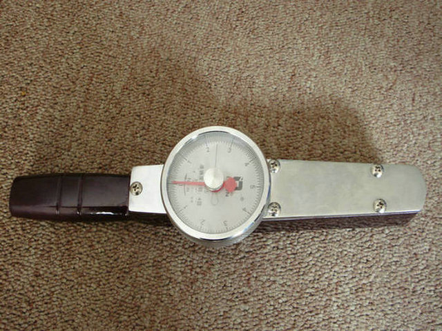 ����ʽŤ�ذ���