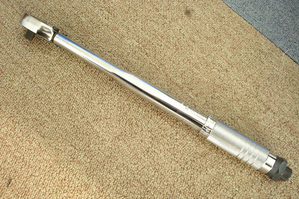 预置式手动扭力扳手