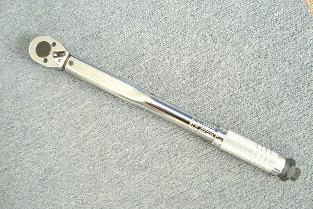 预置手动扭力扳手