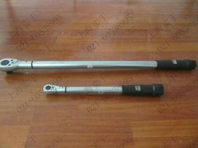 �ֶ�Ť������ͼƬ