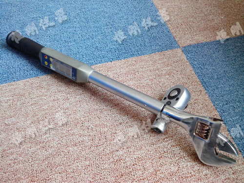 滑轮式数显扳手图片