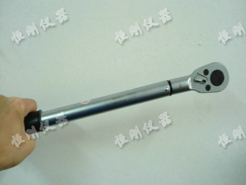 预置手动扳手图片